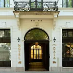 Boutique Gaia Superior 4* Kecskemét