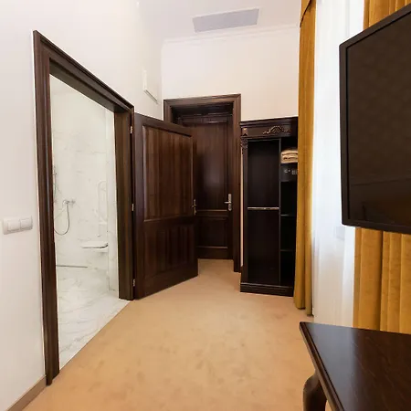 Boutique Gaia Superior Hotel 4*